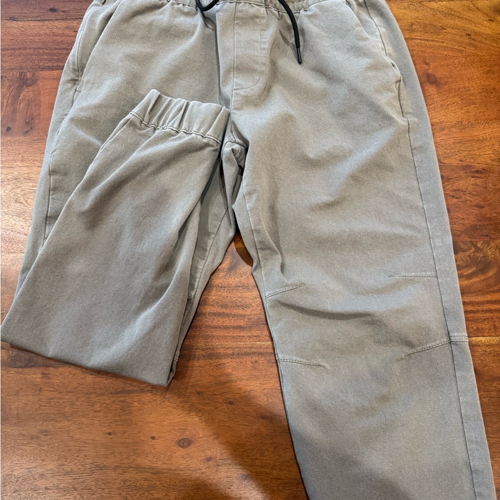 Abercrombie & Fitch Men's Tan Joggers